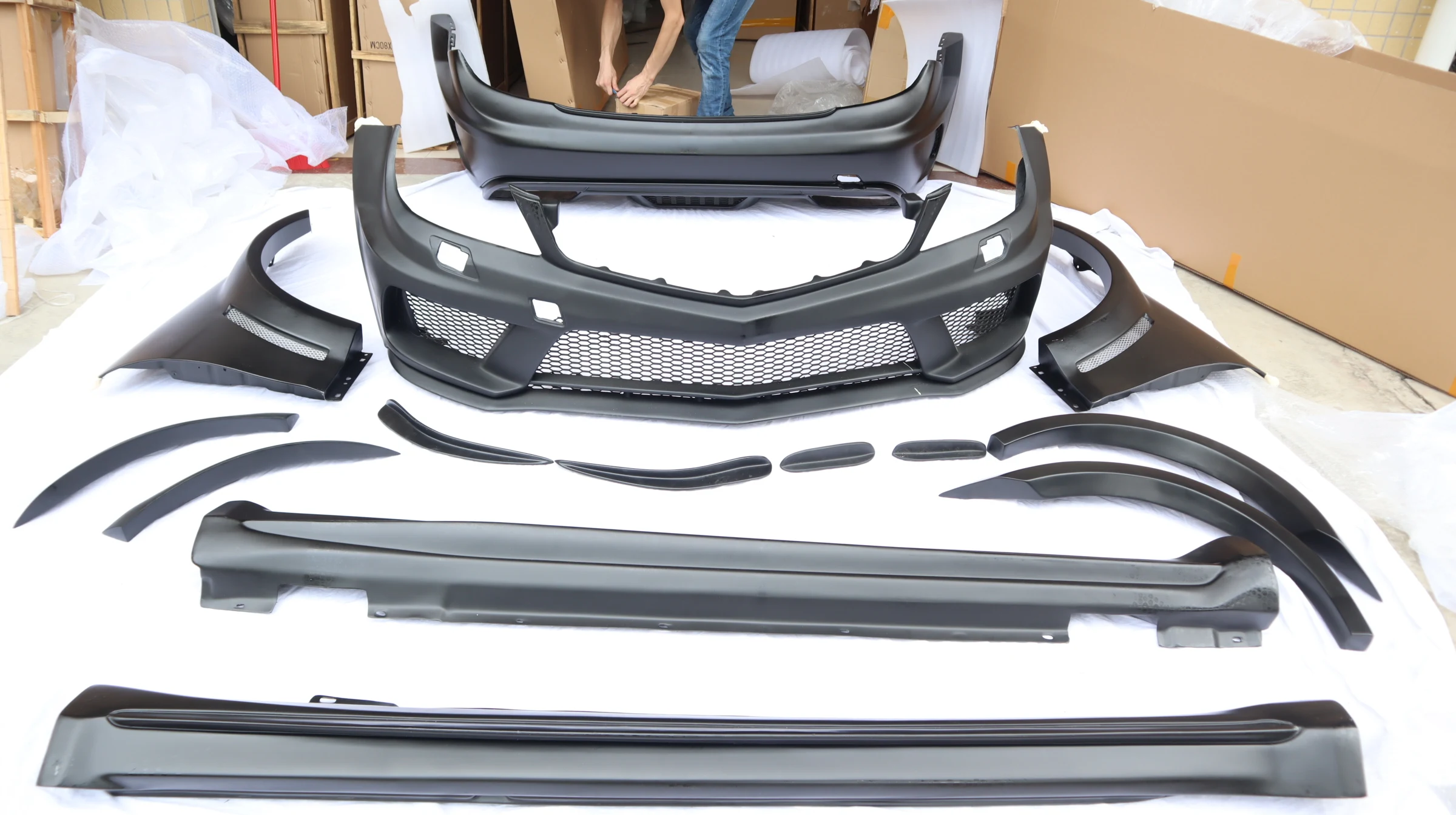 

W204 C63 AMG Black Series Fiberglass Wide Body Kit – Front/Rear Bumpers, Side Skirts, Fenders