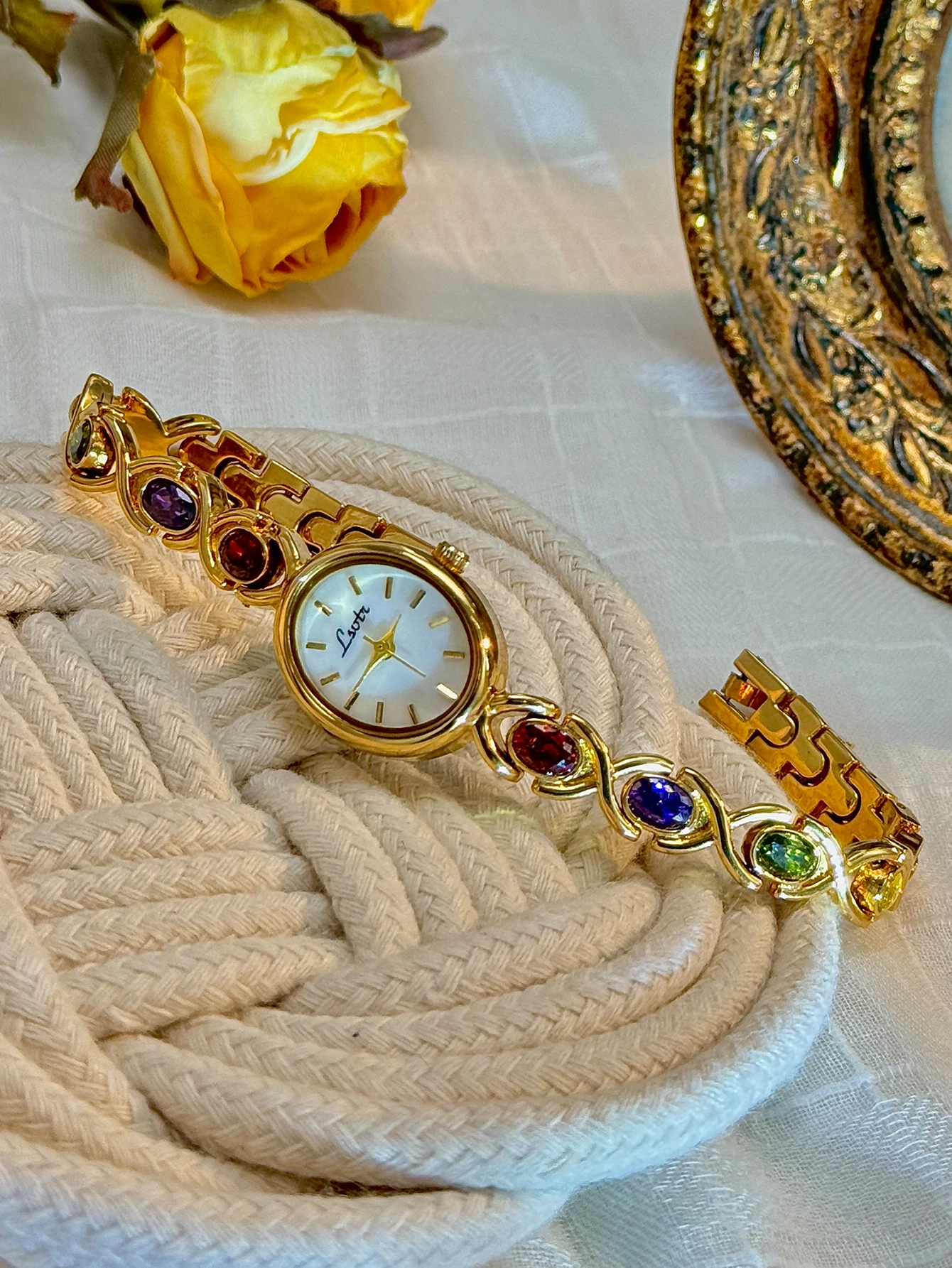 1 قطعة من جديد الراقية الملونة التورمالين جوهرة حجر الراين مطعمة يمكن الوصول إليها الفاخرة الرجعية أنيقة موضة ساعة نسائية البيضاوي أم اللؤلؤ الهاتفي 30 متر مقاوم للماء مناسبة للارتداء اليومي وعطلة الحفلات نزهة وغيرها من المناسبات الزخرفية المعصم #2