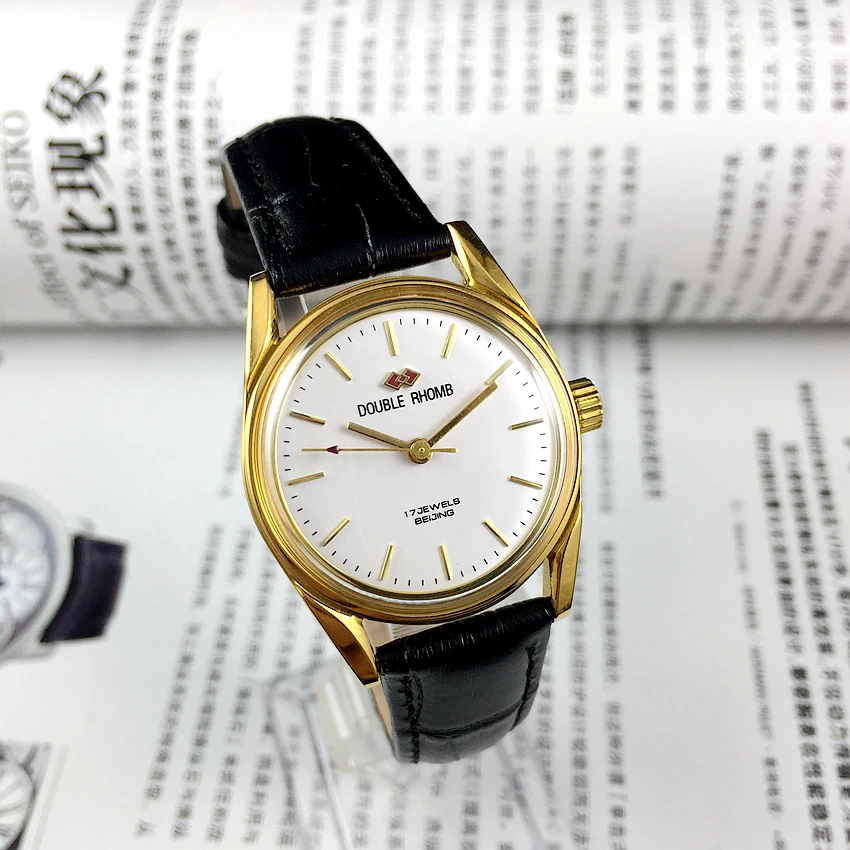 Original Beijing Watch Factory, medium-sized Shuangling gold manual mechanical watch with a diameter of 30mm