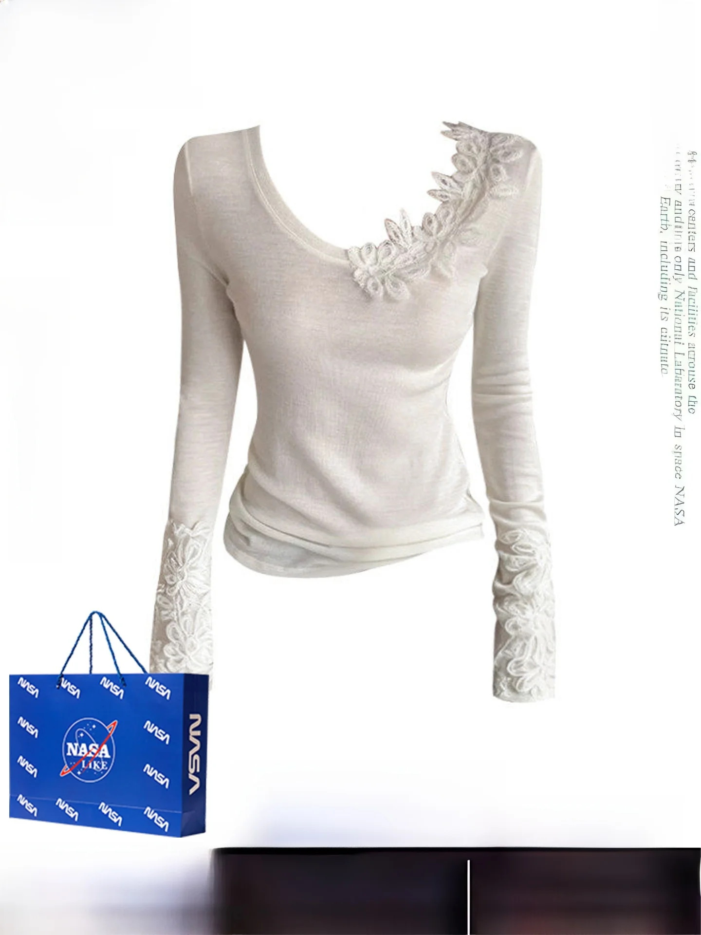 

Faionable Pure Desire U-Ne Lace Embroidery Splice T-irt Women's Autumn Winter New Sle Slimming Waist Design Base irt