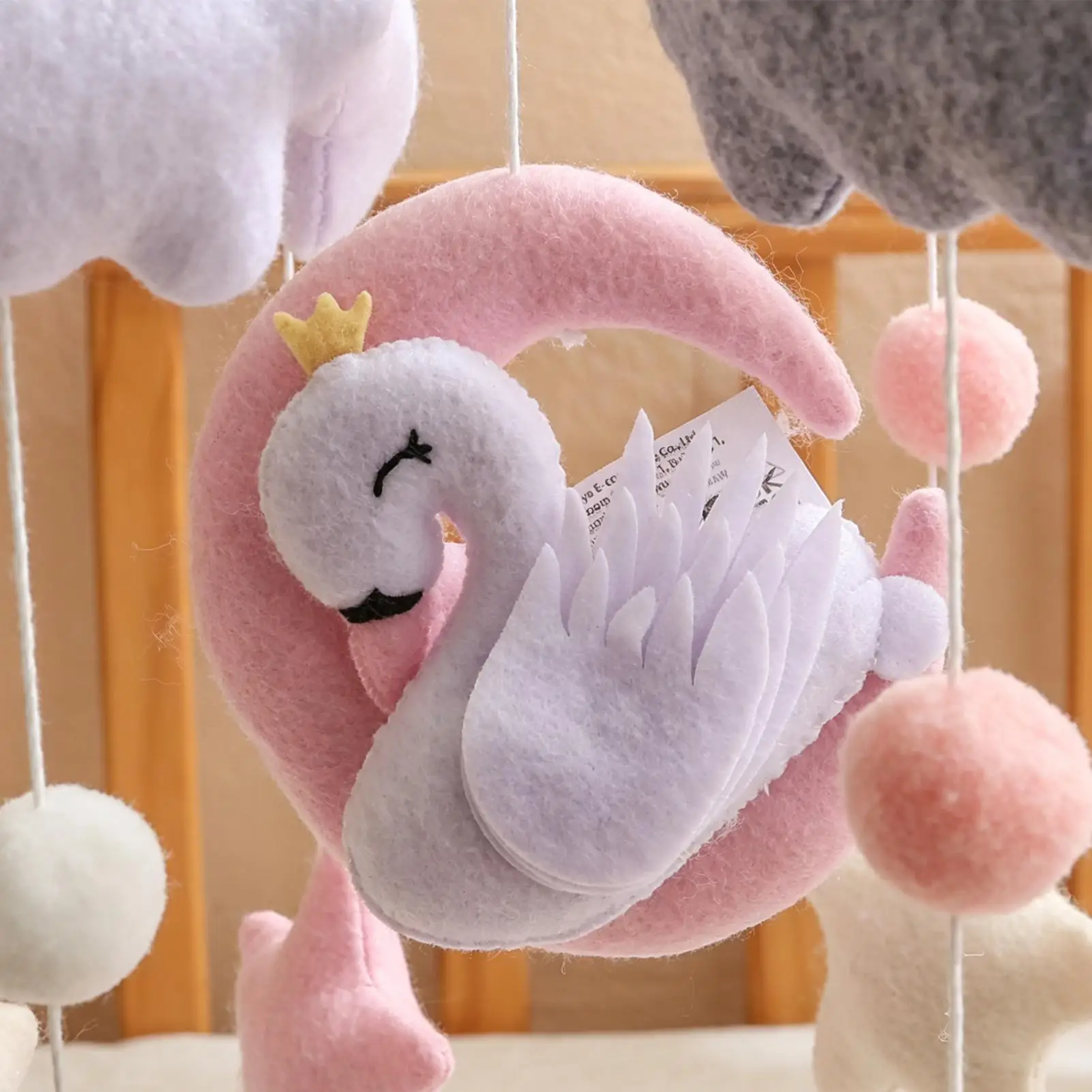 Crib Mobile Felt Soft Sensory Boho Rotating Kids Crib Toys Mobile for Bassinet for Home Bedroom Living Room Sleeping Birthday