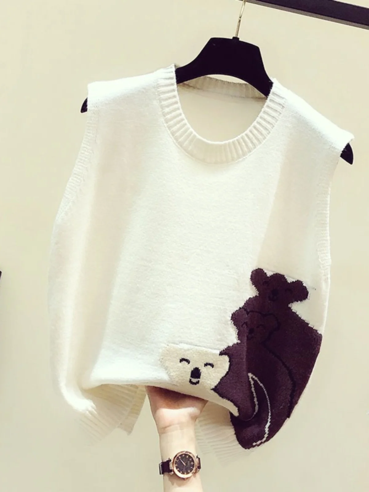 

Весенне-осенний жилет с атласным верхом, женская верхняя одежда, вязаный свитер с героями мультфильмов, модный модный свитер из смеси ткани, круглый Ne