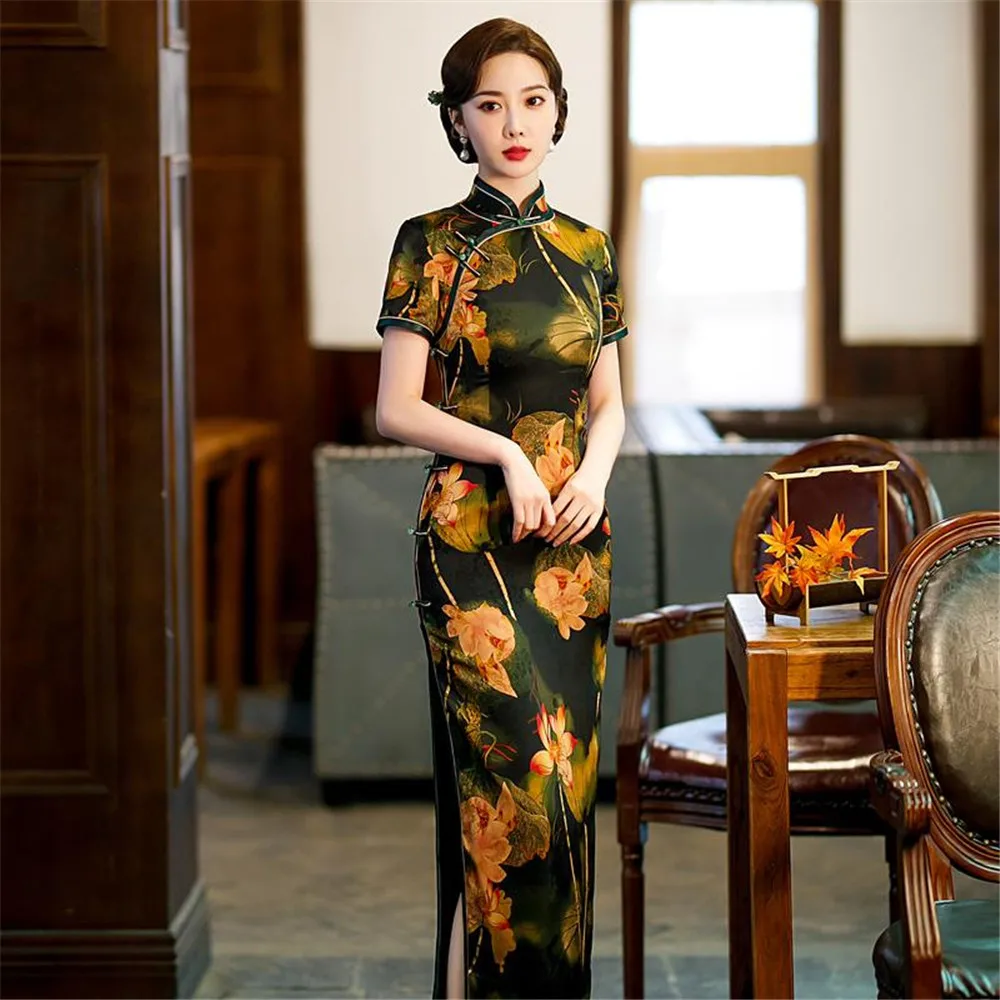 

Elegant Mandarin Collar Short Sleeve Qipao Handmade Buttons Printed Satin Cheongsam Chinese Women Dress