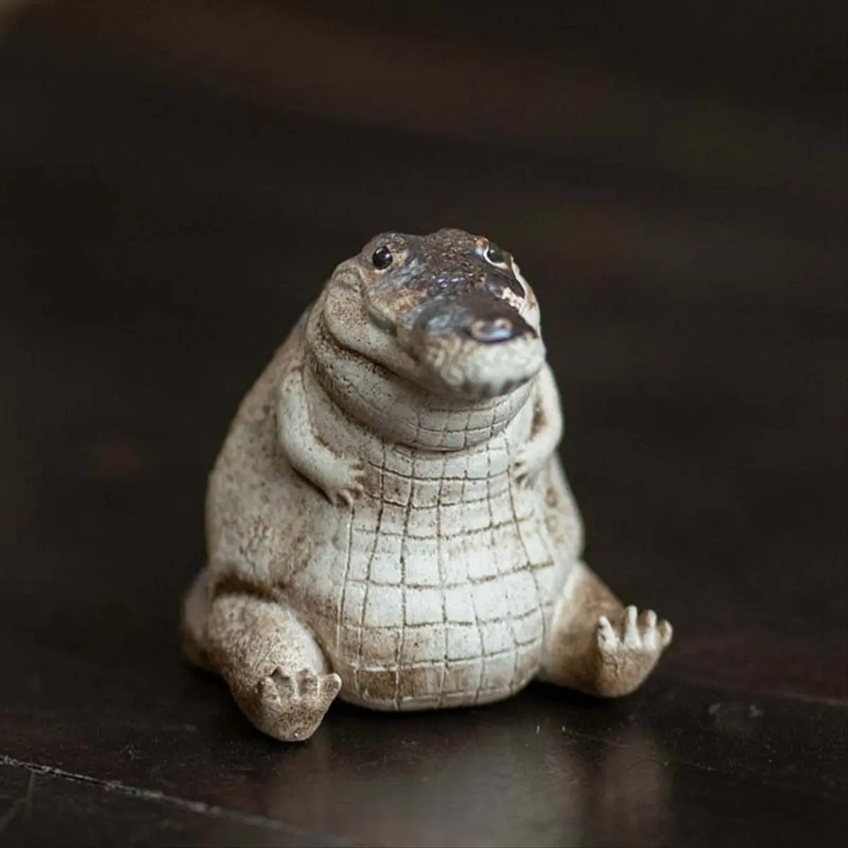 

A32I Alligator Statue Ornament, Tea Pet Alligator Baby Statue Garden Animals Figurine, Resin Decor