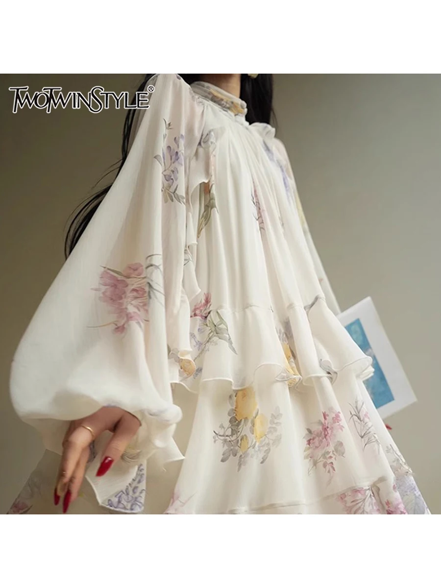 

TWOTWINSTYLE Hit Color Pringting Loose Dresses For Women O Neck Long Sleeve High Waist Temperament Dress Female Fashion Clothes