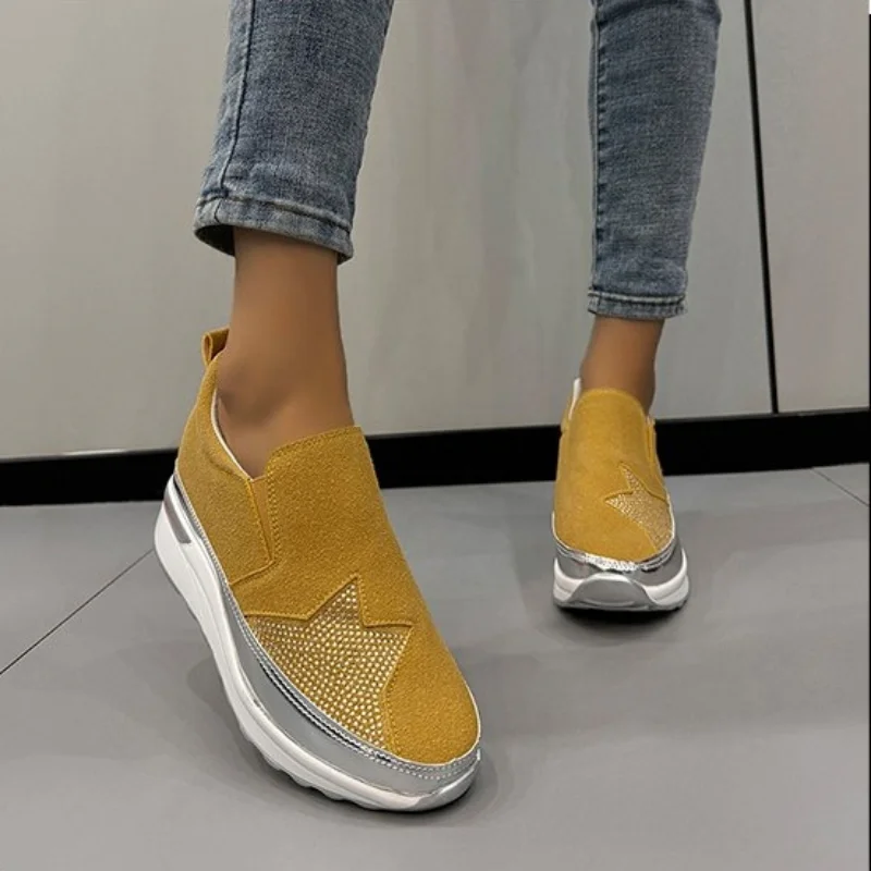 Fashion Women Shoe Autumn Large Lazy Shoe Platform Casual Loafers Comfort Allmatch Vulcanized Shoe Woman Sneaker Chaussure Femme