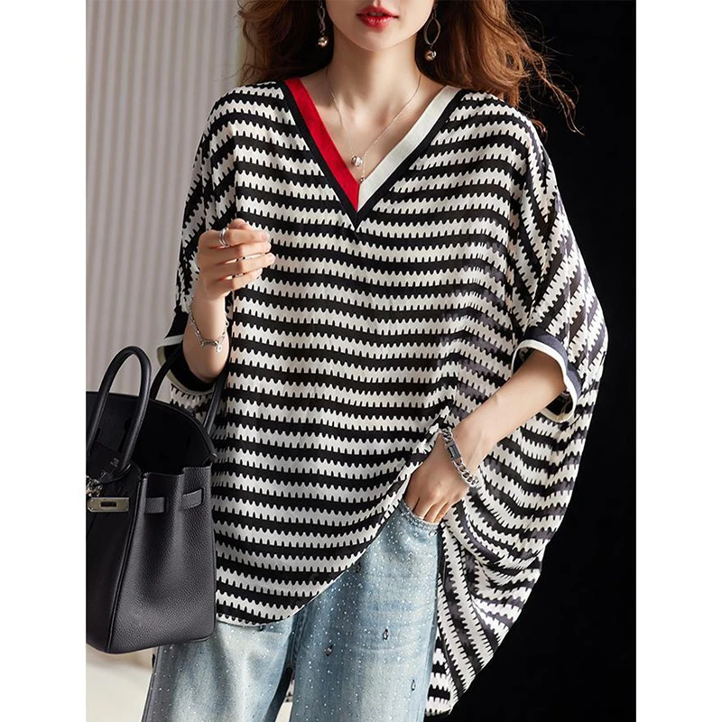 

Fashion V-Neck Loose Printed Striped Batwing Sleeve Blouses Women Clothing 2024 Summer New Oversized Casual Tops Commuter Shirts