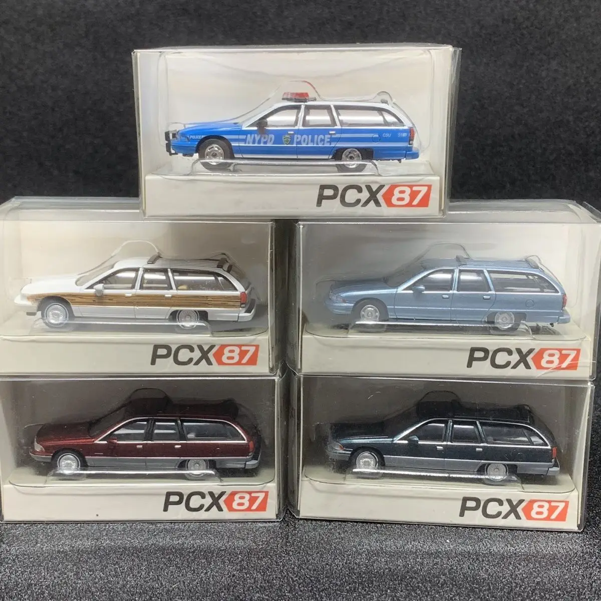 Pcx87 escala 1:87 chevrolet station wagon polícia 1991 modelo de plástico carro brinquedo colecionável presente lembrança exibição ornamento