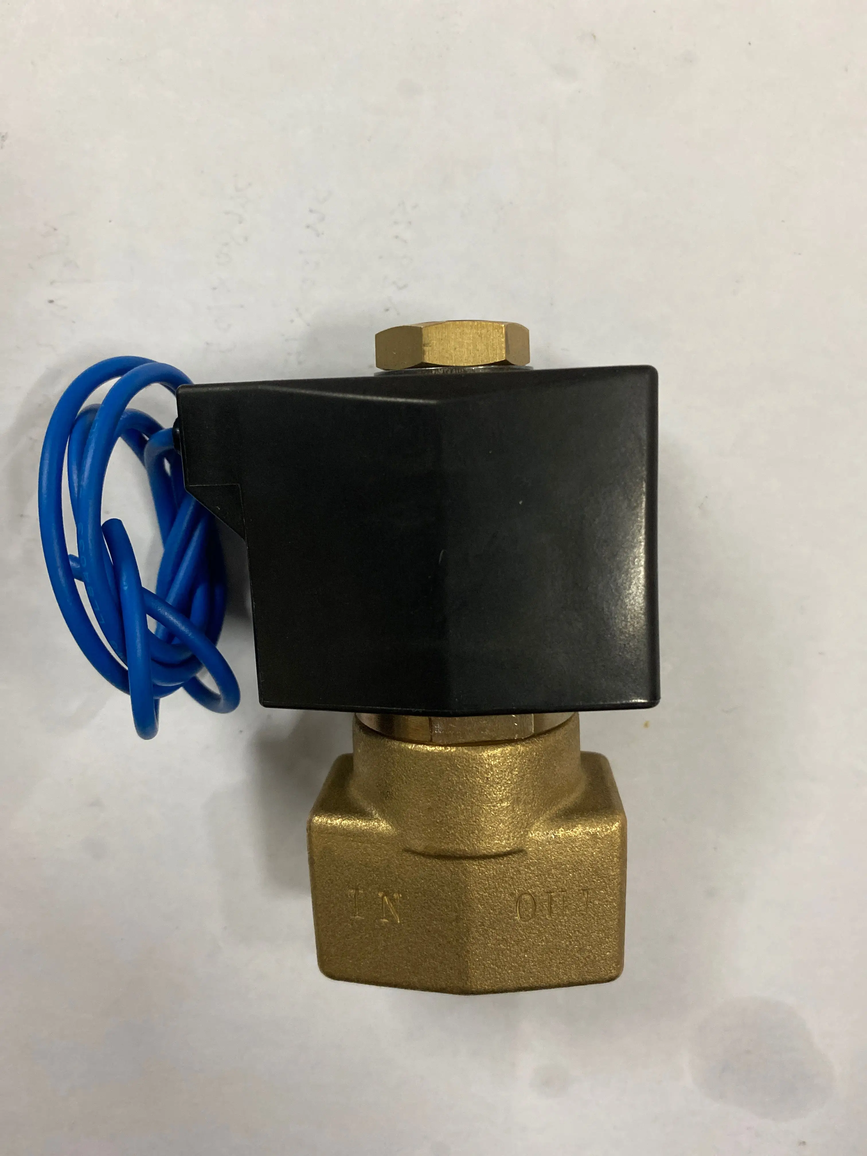 

CKD solenoid valve AB41-03-3 AC220VDC24VAC110