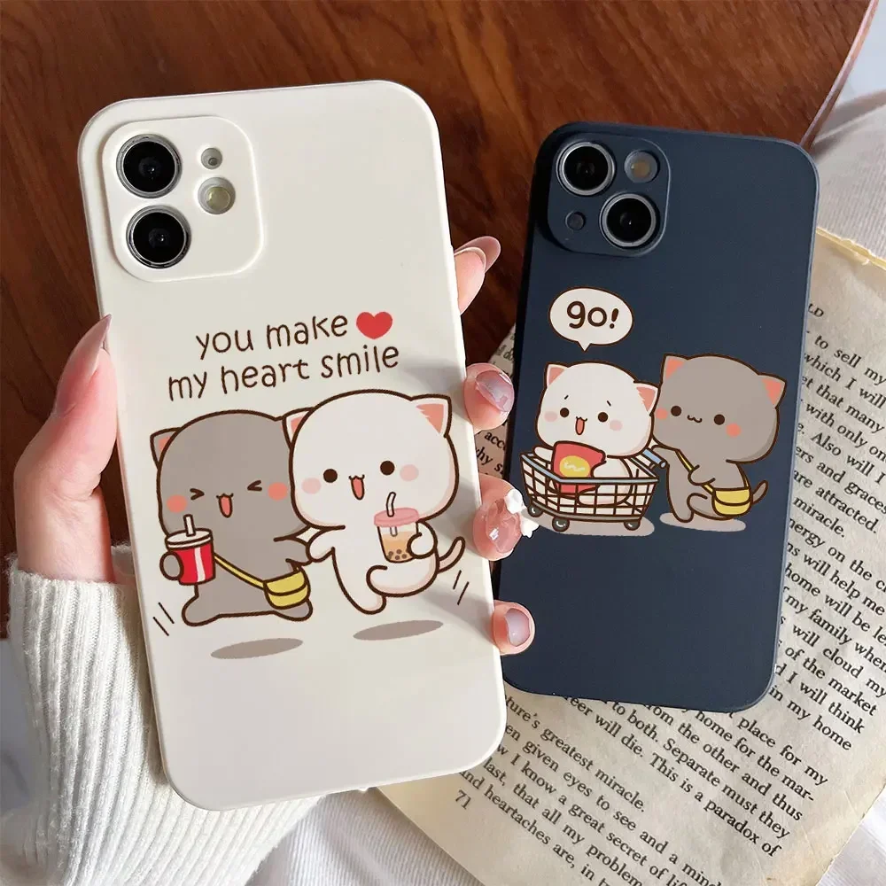 Funny Cartoon Peach Mochi Cat Couple Phone Case for IPhone 11 12 13 14 16 15 Pro Max Mini X XS Soft Cover for 8 7 Plus SE2 Funda