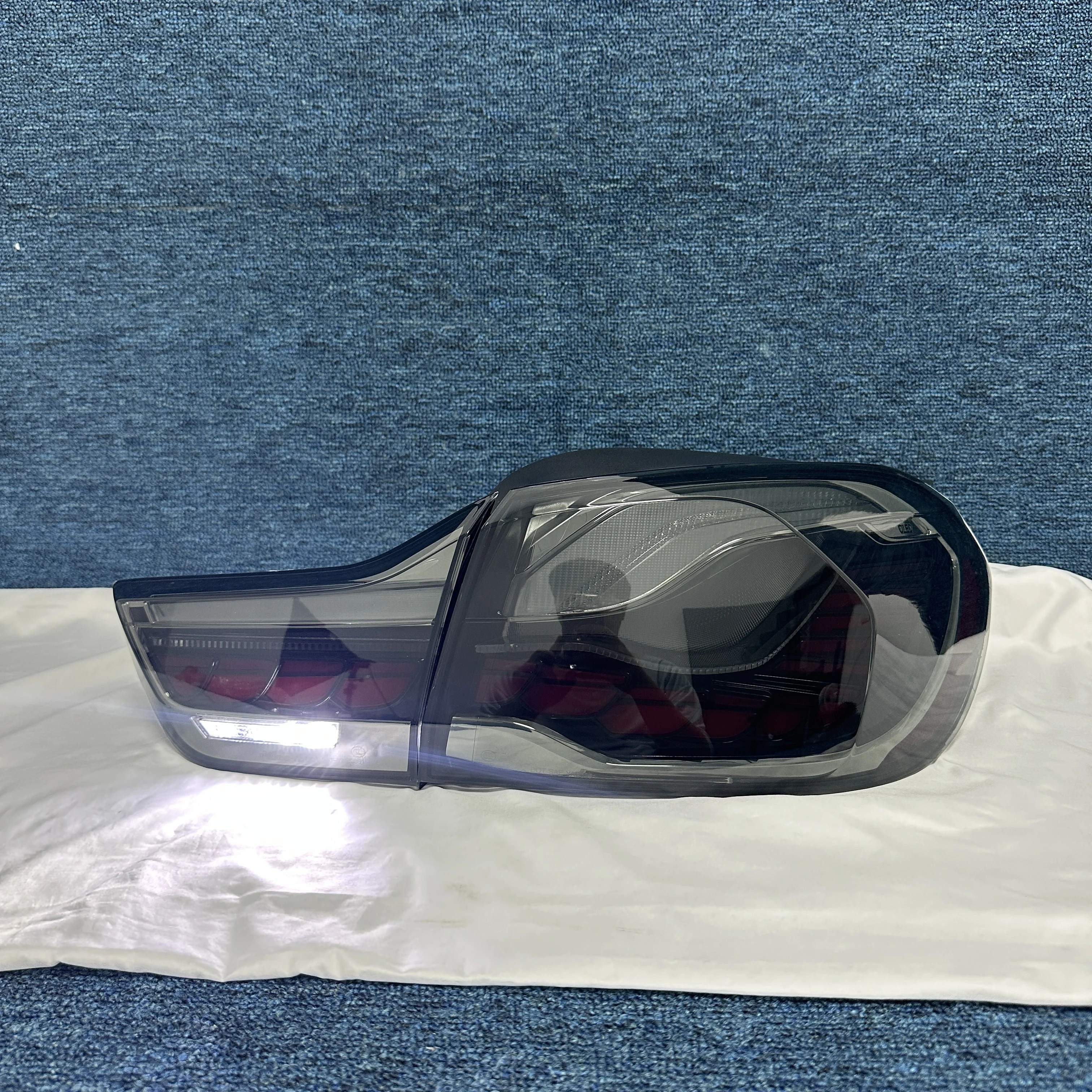 حار بيع اكسسوارات السيارات ل BMer M4 F82 4 سلسلة F32 F33 F36 F82 F83 2013-2019 ترقية LCI نمط أضواء خلفية الضوء الخلفي