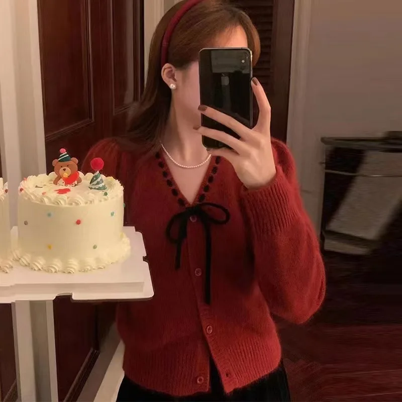 

Red Knot Knitted Sweater Women's Spring Autumn V-ne Inner Wear Bubble Sve ort Length Straight Fit Long Sve