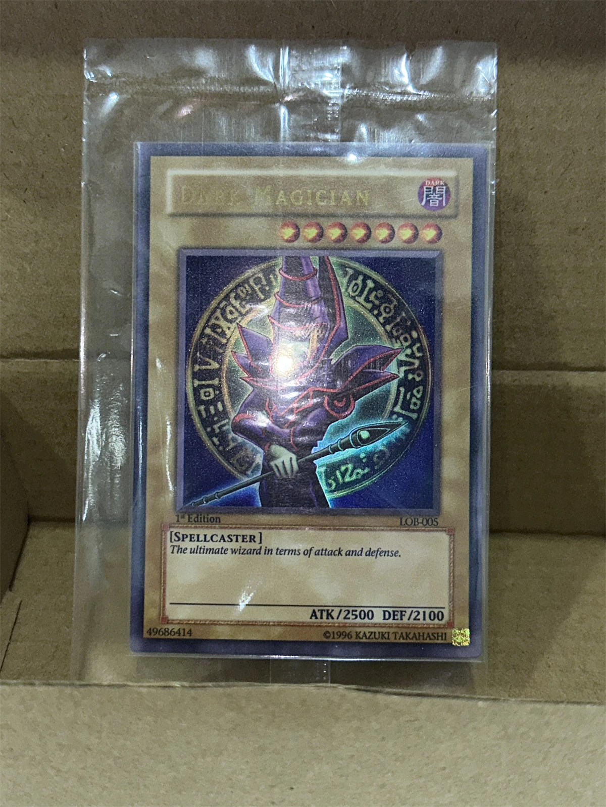 Yu-Gi-Oh TCG Dark Magician DARK MAGICIAN LOB-005 Magia Series Children's Gift Collection Board Game Toy Card (Non-Original)