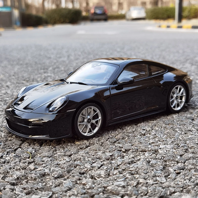 Minichamps 1/18 Porsche 911 (992)GT3 TOURING 2022 resin car model model car model Send relatives and friends