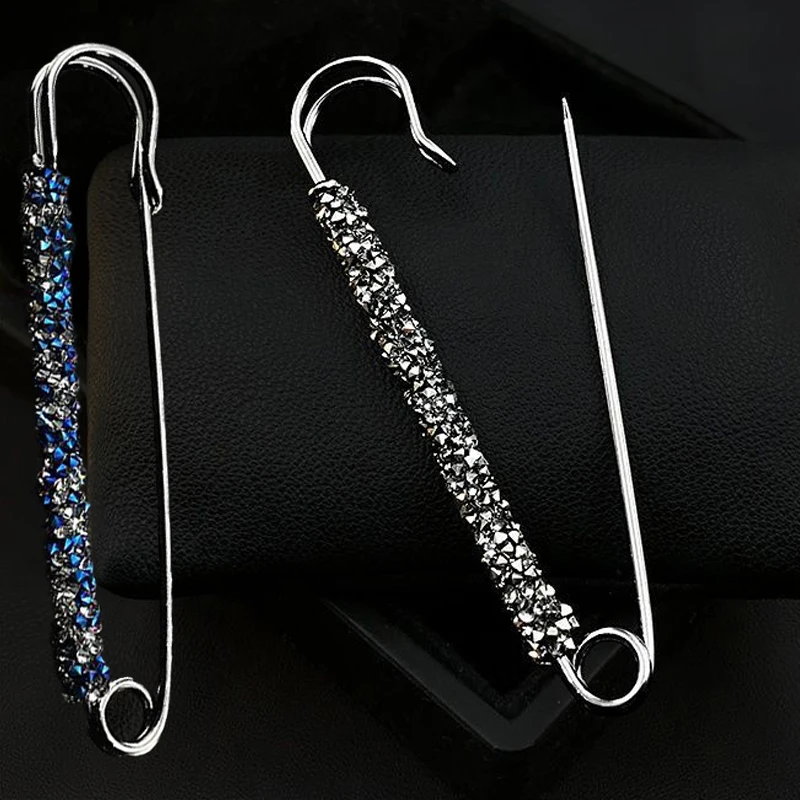 Crystal Waistband Brooch Pins Women Charming Rhinestone Brooches Buckle Clip Adjustment Pants Waist Fixed Clothes Lady Jewelry