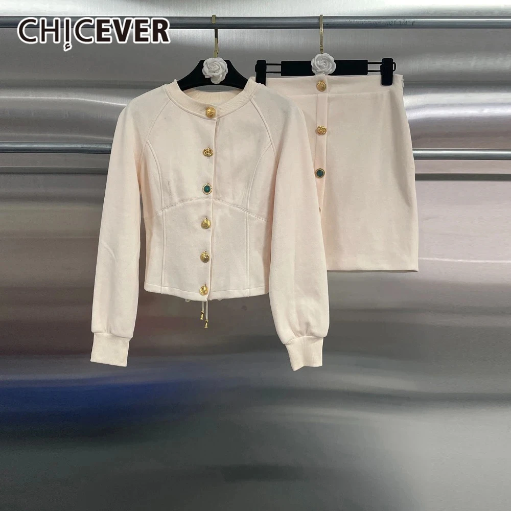 

CHICEVER однотонный комплект из двух предметов с пуговицами для женщин, пальто с круглым вырезом и длинными рукавами, с повязкой, мини-юбка с высокой талией, женские комплекты