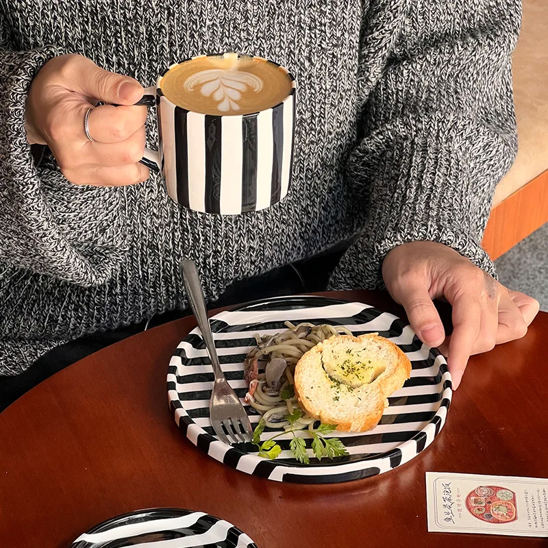 Ceramic Coffee Cup And Saucer Set Hand-painted Striped Retro Water Cup Breakfast Cup Afternoon Tea Cup And Saucer