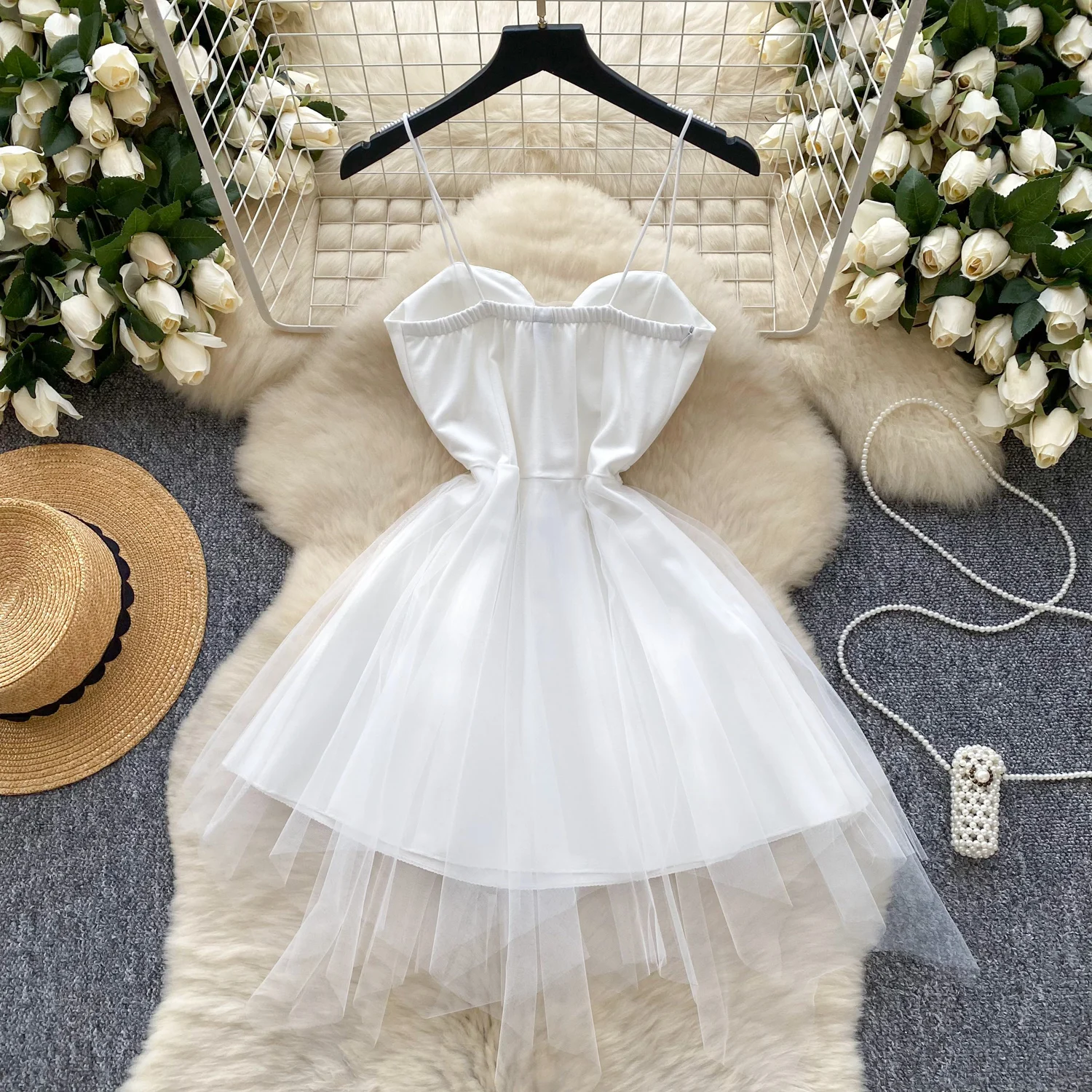Sexy Sleeveless Vintage V-neck Chic Mesh Slim Straps A-line Ball Gown Short Dresses French Evening High Street Autumn Clothing view 3