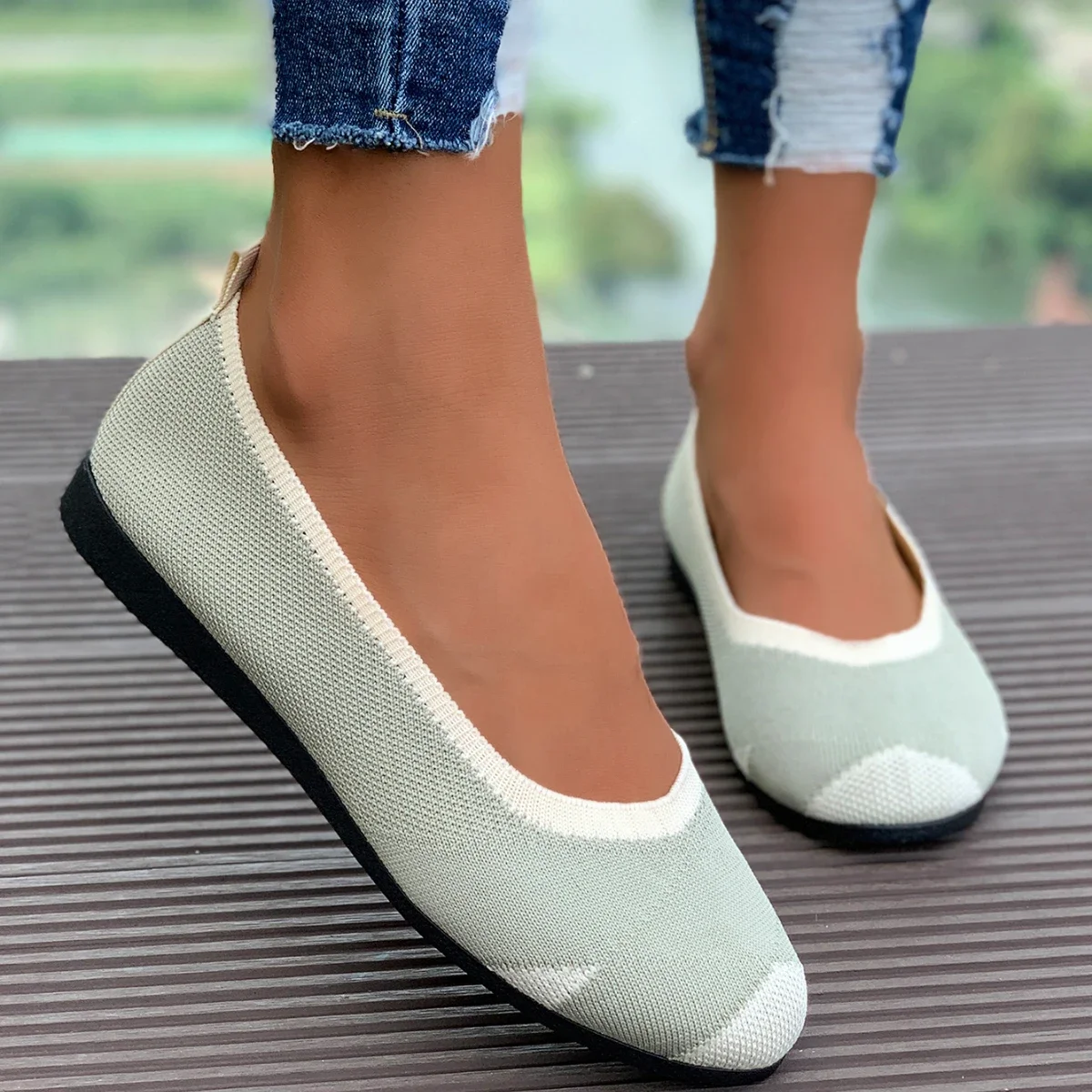 

Mesh Flat Shoes Women Solid Color Knitted Slip on Shoes New Casual Breathable Ballet Women Loafers Comfortable Shoes for Women