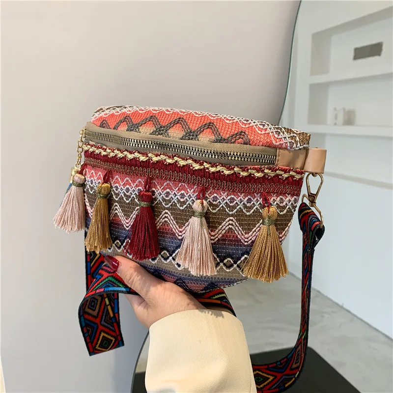 New Ethnic Style Lady Saddle Bag Retro Tassel Small Bag Fashion Wide Shoulder Strap Chest Bag Large Capacity Casual Female Bag