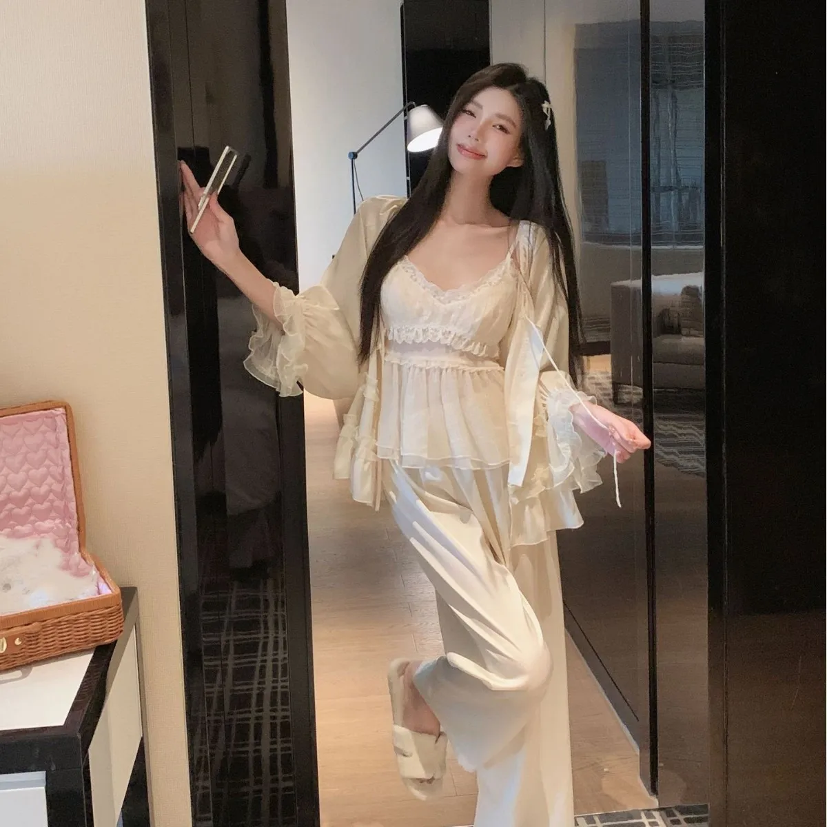 Female 4PCS Pajamas Set Sweet Satin Lace Patchwork Pijamas Suit Sleepwear Sexy Lounge Wear
