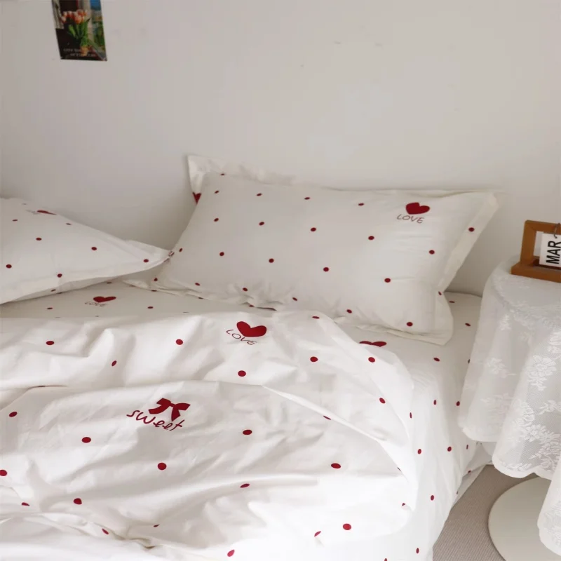 3pcs cute heart Duvet Cover Set (1*Duvet Cover + 2*Pillowcase, Without Core),soft fabricBedding Set