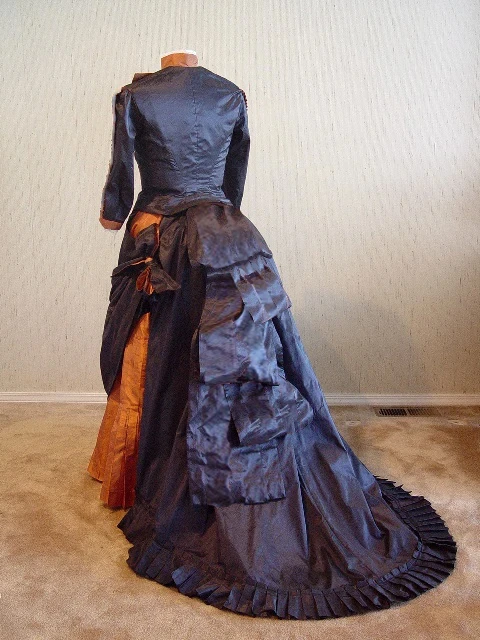 1860s Historical Victorian Bustle Ball Gown Vintage Ball Gown Renaissance Evening Dress Women's Noble French Prom Dress