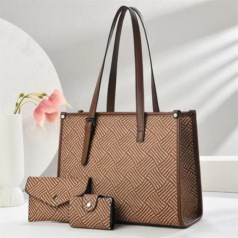 

Luxury Leather Diaper Bag For Women Minimalist Design Handbag Elegant Classic Commuter Large Capacity Bag