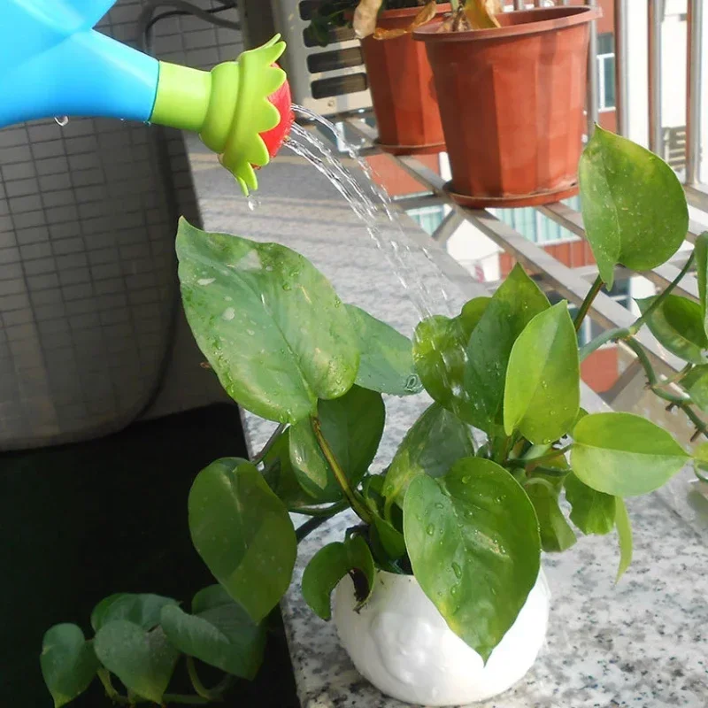 يمكن سقي الرش لطيف الكرتون حديقة الاطفال المنزل الزهور البلاستيكية زجاجة الشاطئ رذاذ حمام لعبة التعليم المبكر