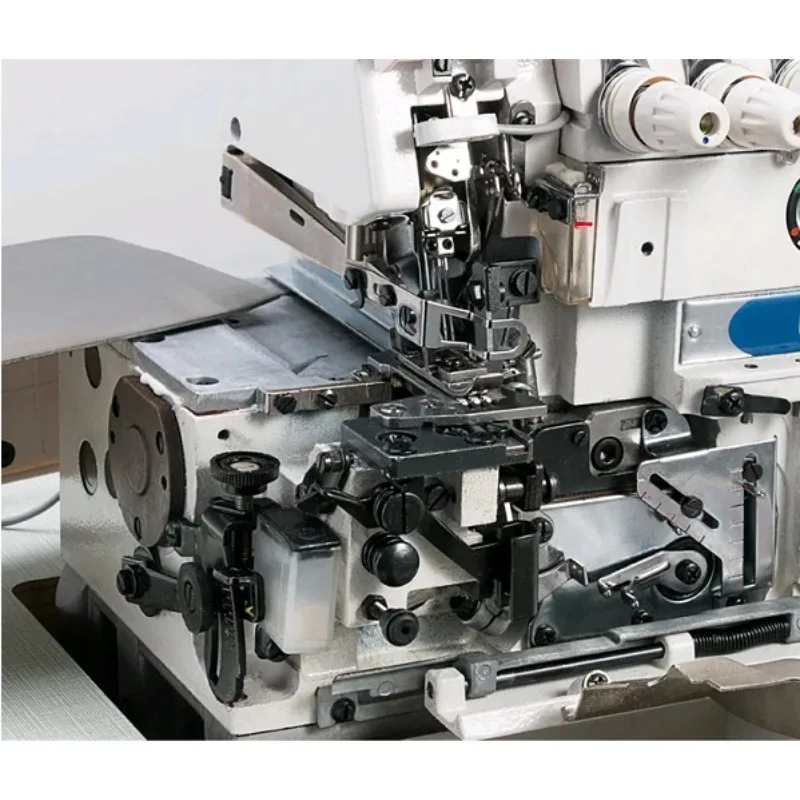 747 High Speed Direct Drive Four Thread Overlock Handheld Sewing achine Industrial in India