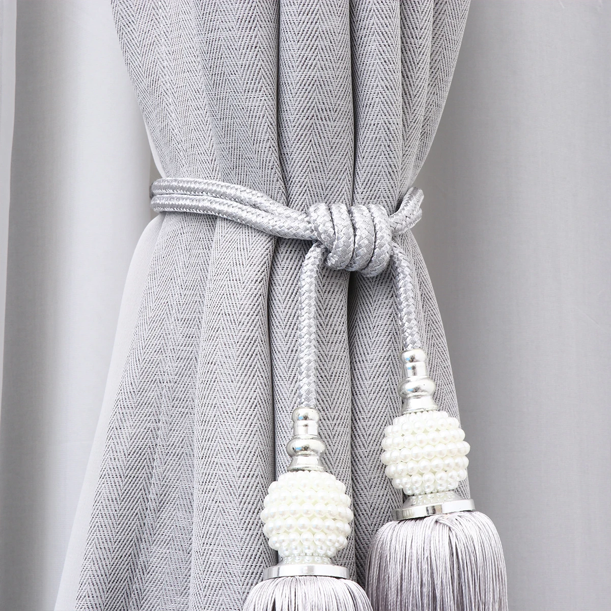 

1 Pair Silver Curtain Tieback Creative No Drilling Window Buckle Decor Artificial Pearl Fastener Curtain Showcase Layout Ornamen