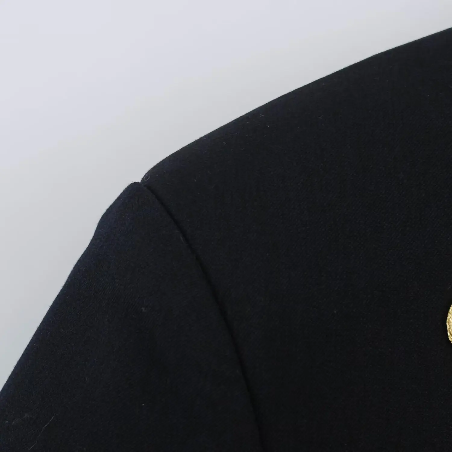 KONDALA Damen Schicker Vintage-Blazer, Eleganter Kurzblazer mit Knotendetail, Trendiger Blazer für Dating und Dinner, Frühherbst 2026 – Detail 7