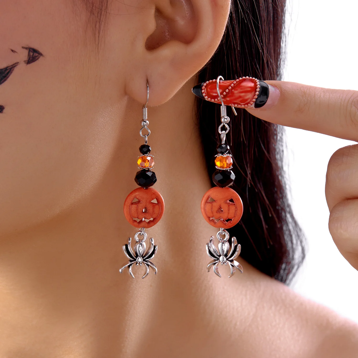 

Halloween Pumpkin Spider Beaded Earring for Women Exaggerated Spider Web Long Tassel Drop Earrings Party All Saints' Day Jewelry