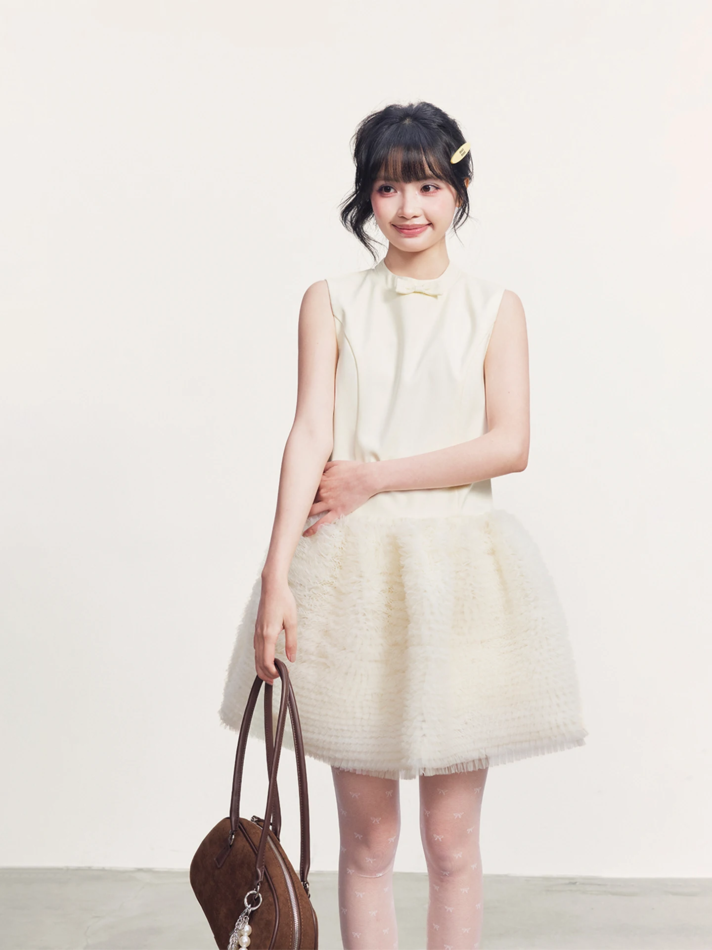 

Cream Kitten Coconut Mango Roll Sleeveless Mesh Vest Dress Women Summer Puffy Skirt Casual Style Cake Skirt Backless Dress