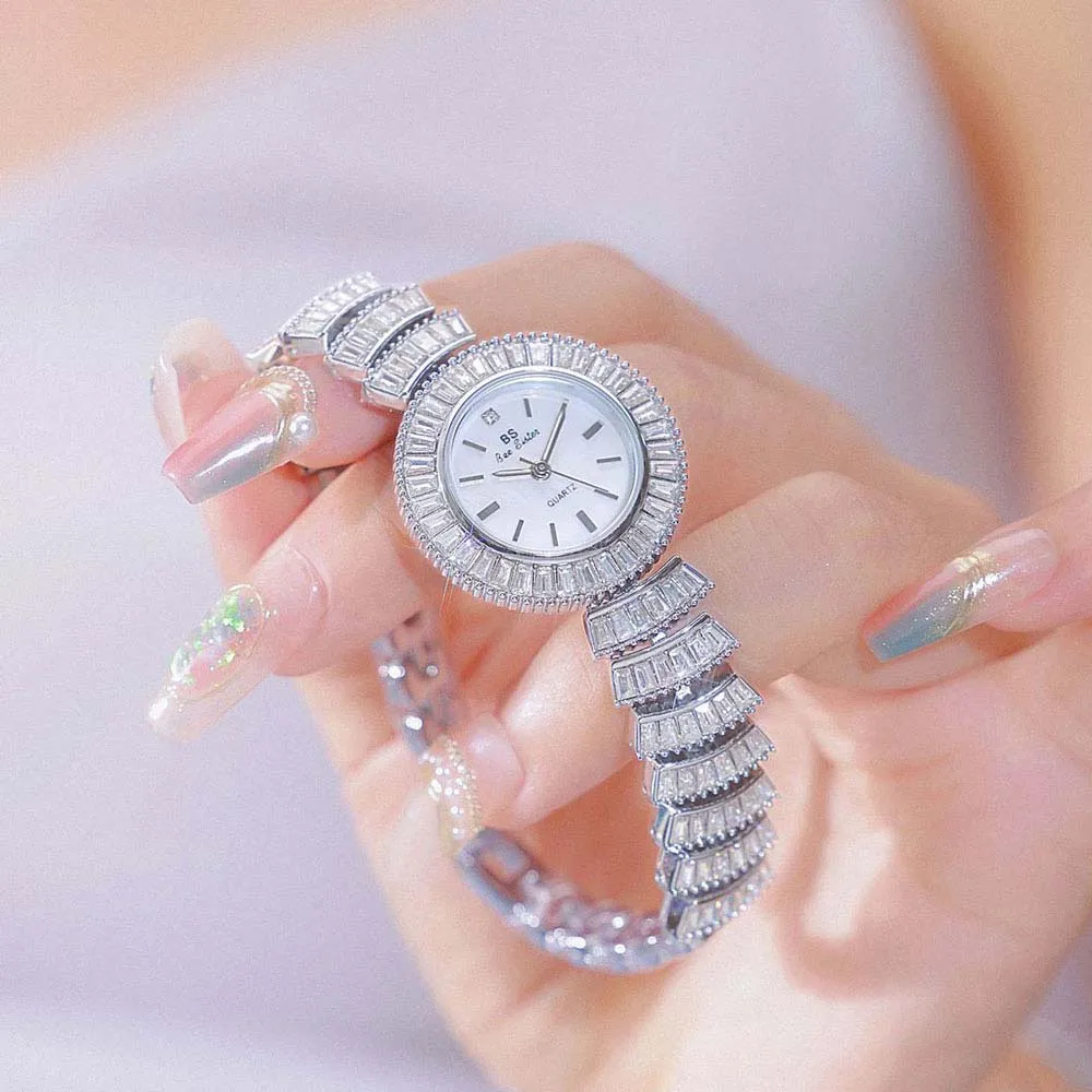 Fashion Women Watch Luxury Gold Mermaids Diamond Bracelet Quartz Wristwatch Elegant Ladies Dress Clock For Women Gift New 2025