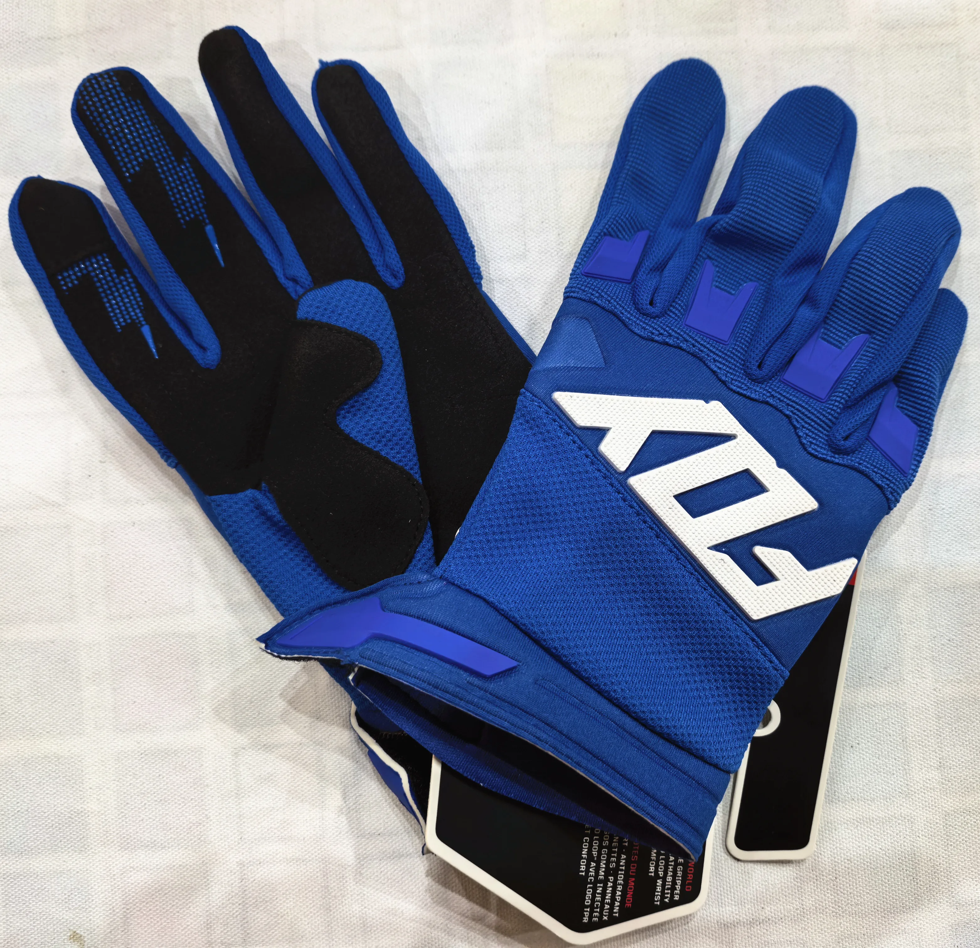 Thumbnail 4 - #44 Best Gloves to Buy In 2026