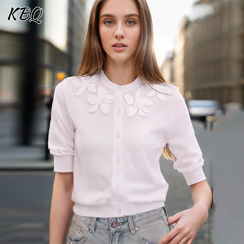 

KBQ Solid Spliced Appliques Sweater For Women Round Neck Half Sleeve Patchwork Sinle Breasted Minimalist Sweaters Female Fashion