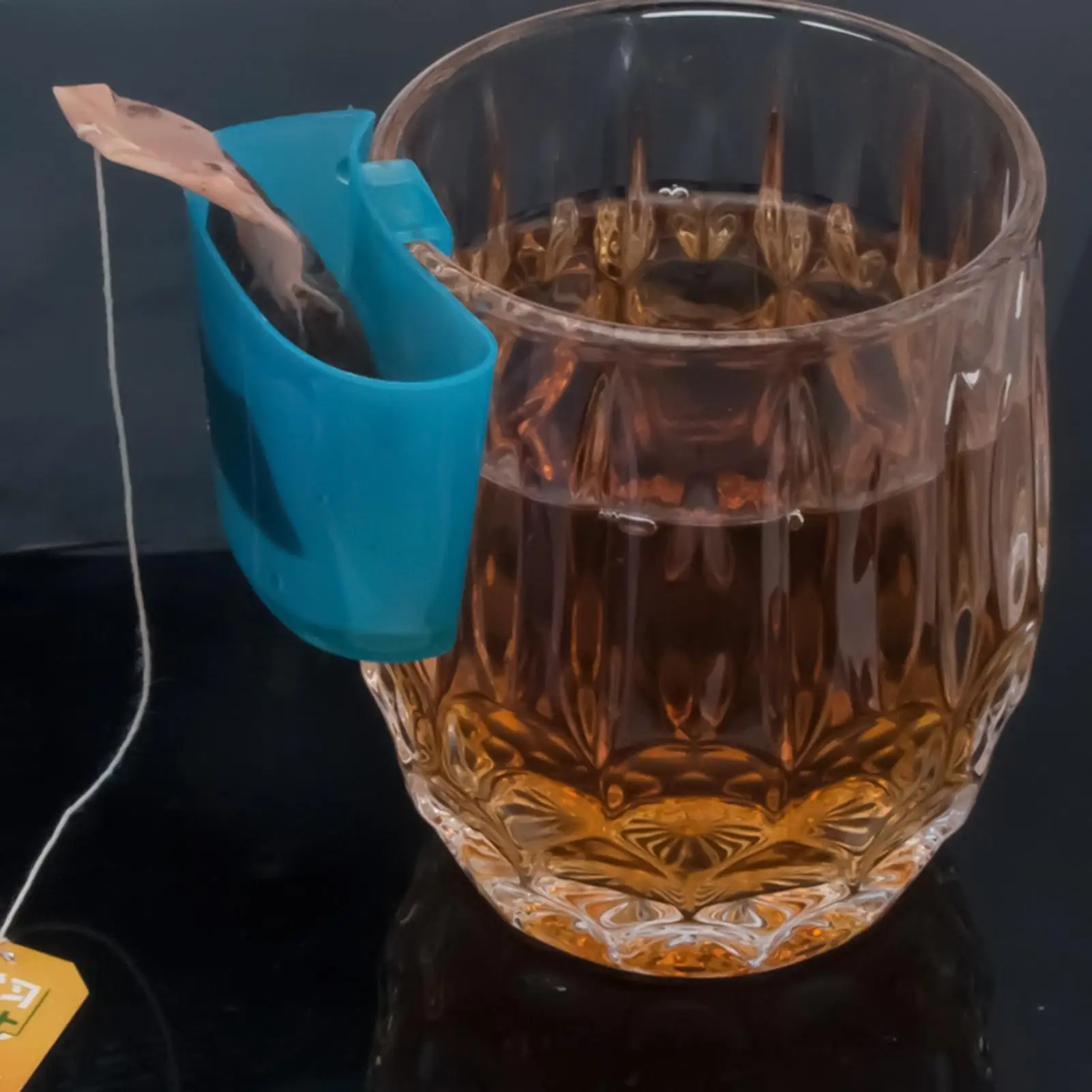 Tea Holder 4 Pieces Small Clip On Packet Organizer Travel Tea Bag Holder for Cup for Home Kitchen Office Restaurant Picnic