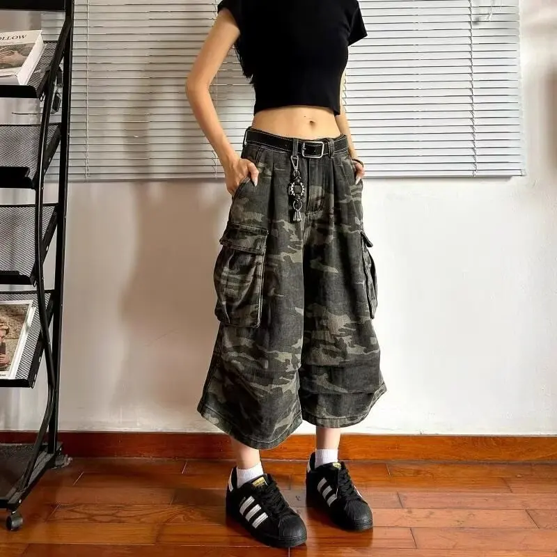 American style denim vintage curved knife style distressed cropped pants camouflage work pants unisex loose straight leg wide le