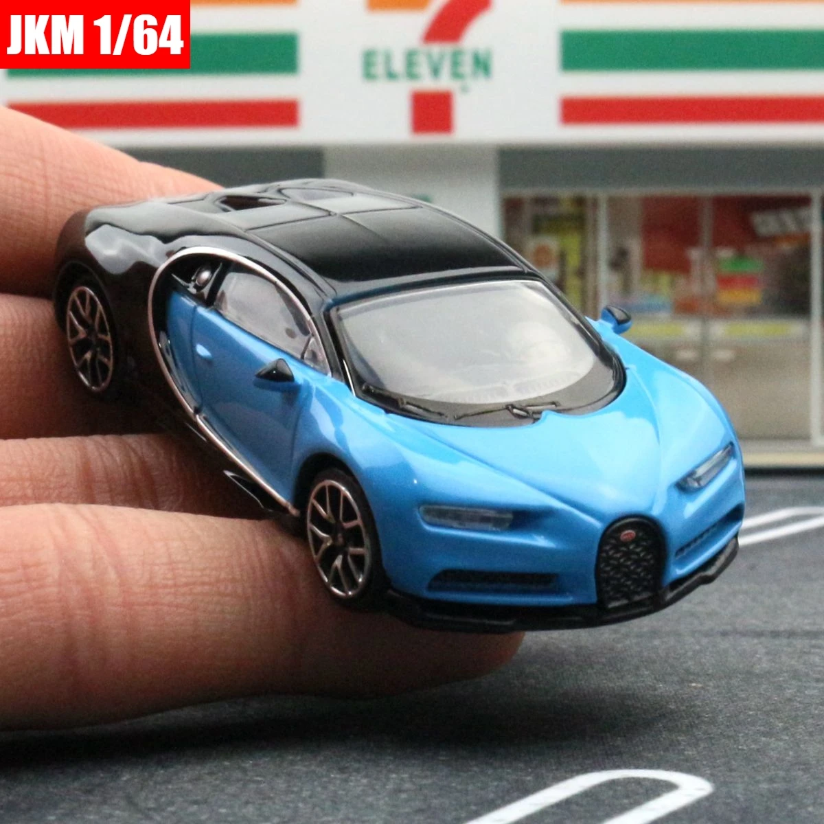 1:64 Bugatti Chiron Toy Car 1/64 JKM Super Sport Vehicle Miniature Model Free Wheels Diecast Zinc Alloy Metal Collection Gift