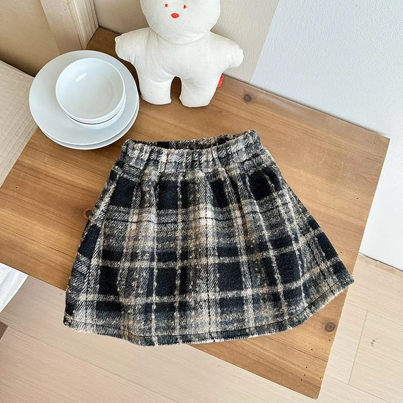 Plus Size Red Plaid Wool Skirt for Girls 2025 Winter New Children's Thickened Holiday Skirt