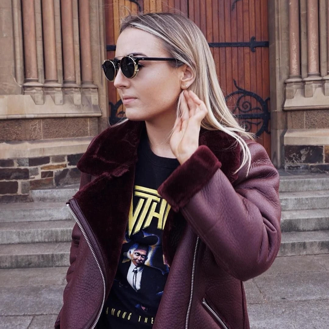 سترة نسائية دافئة من الفرو الصناعي من Suninheart مع حزام ملابس الشارع الشهير سترة نسائية عصرية لراكبي الدراجات النارية معطف سميك وسحاب ملابس خارجية شتوية