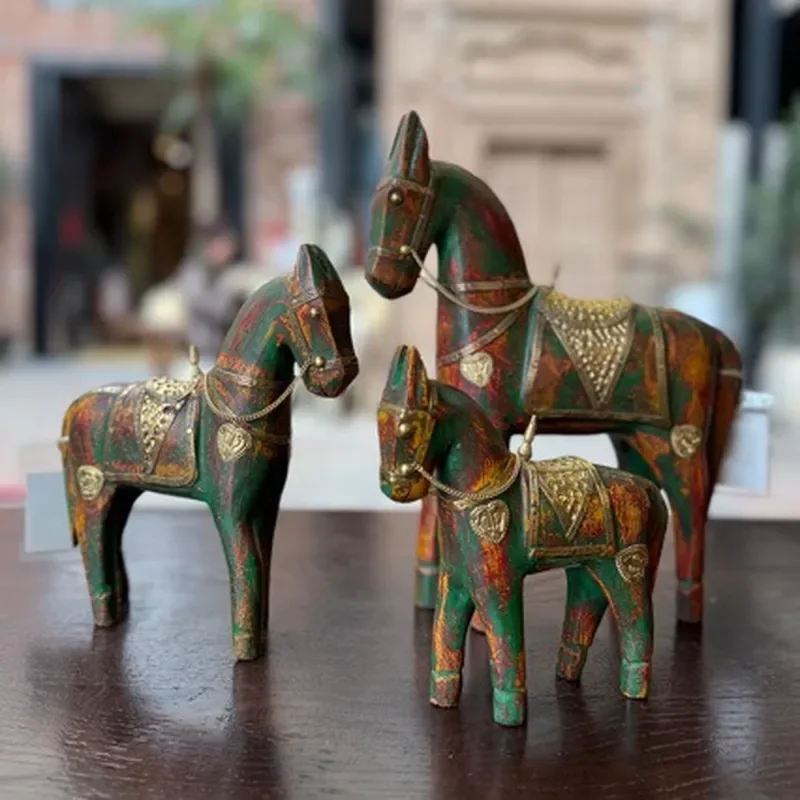 Vintage Copper Trojan Horse Statue Home Decor Living Room Entrance Shelf Ornament Unique Handicraft Gift for Housewarming