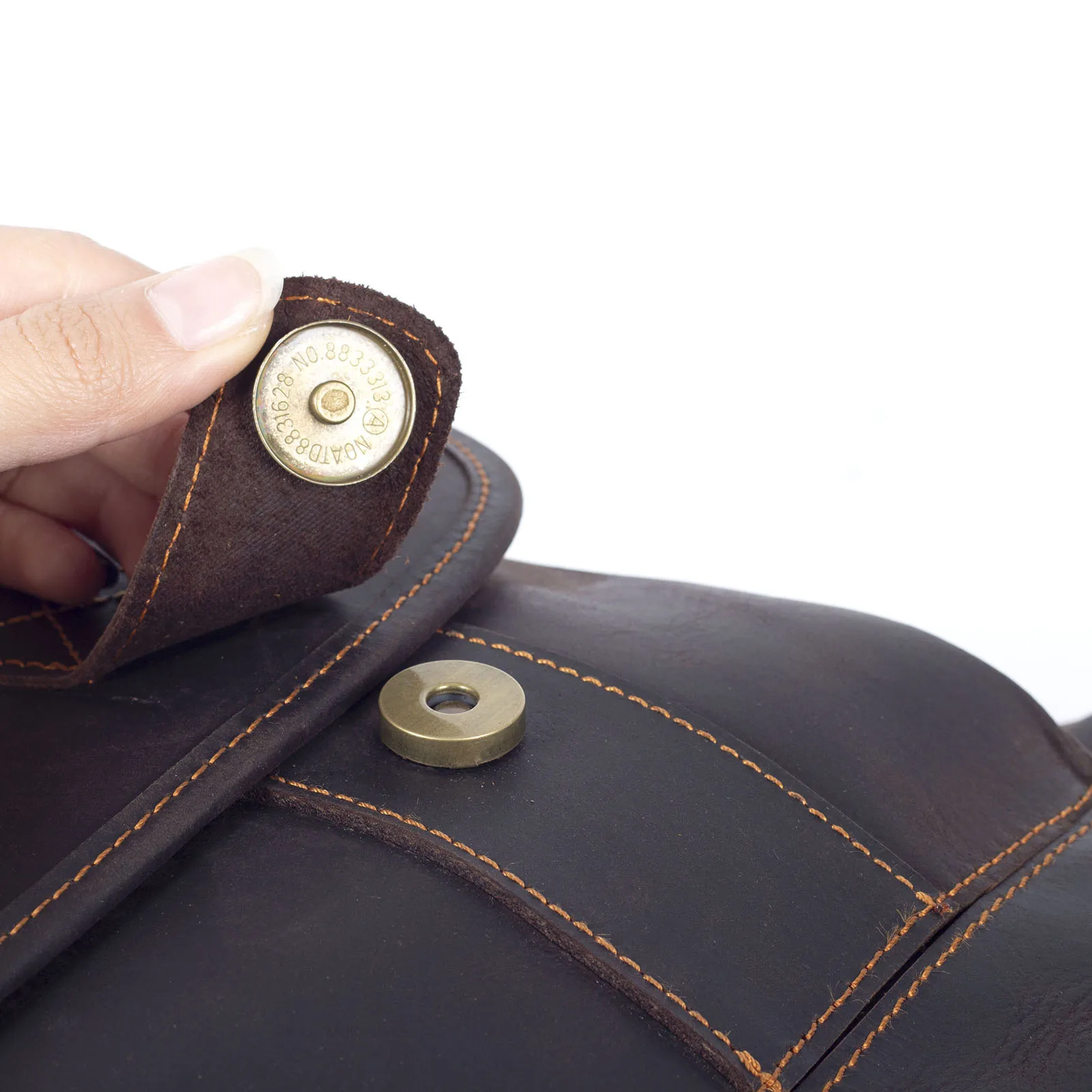 Vintage Echtleder Herrenrucksack Große Kapazität Top-Grain Leder Laptop-Umhängetasche Crazy Horse Tasche Mode für Männer – Detail 16