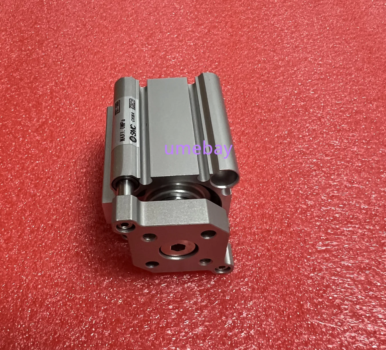 1pcs Three axis, three rod, 32 cylinder diameter with magnet  CDQMB32-5 CDQMB32-10 CDQMB32-15 CDQMB32-20  CDQMB32-25  CDQMB32-30