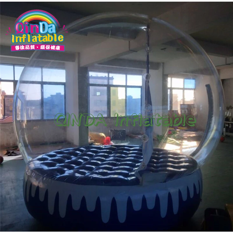 

Customize Giant Christmas Inflatable Snow Globe Human Size Photo Booth For Christmas Ballon