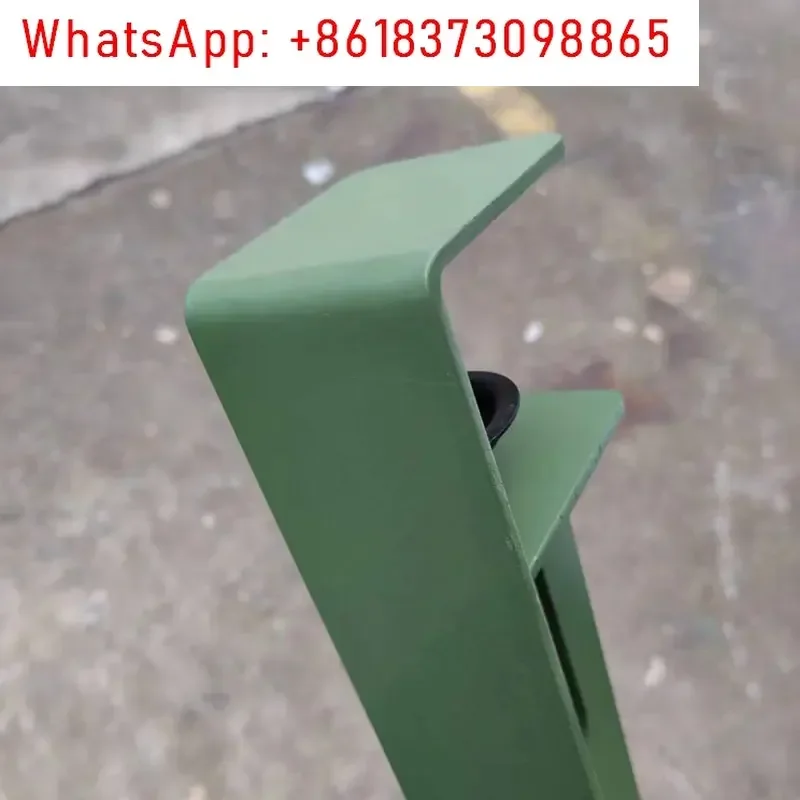 Staffa per morsetto per piedino da tavolo con metallo