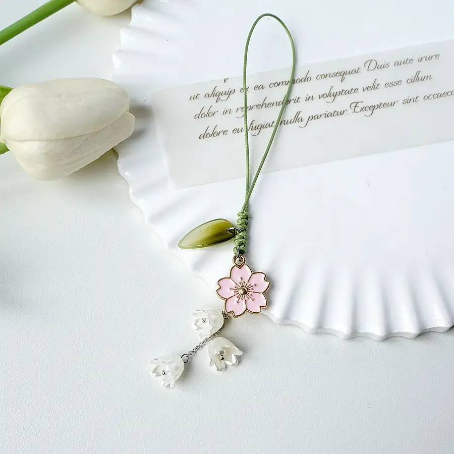 1pcs Tulip Flower Mobile Phone Straps DYM Cute For iPhone Short  Lanyard Hand Rope Kawaii Keychain Phone Strap Fashion Pendant image 4