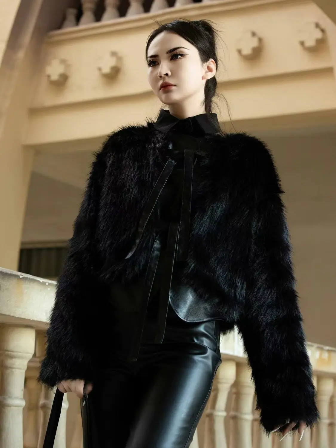 Light Luxury Internet Celebrity Imitation Fox Fur Slimming Fur Women's New Short Jacket Young and Fashionable Style