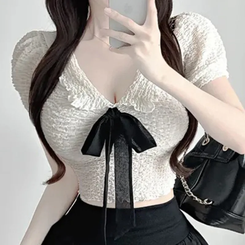 

Корейская тонкая сексуальная горячая девушка с v-образным вырезом и галстуком с короткой талией и короткими рукавами, топ для женщин, модные сексуальные футболки TTA8